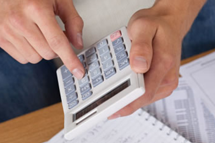 货款拖延困扰多，法律途径助追回